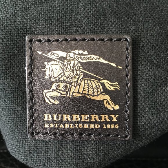 Vintage BEIGE HAYMARKET CHECK POCKET TOTE - Picture 2 of 14